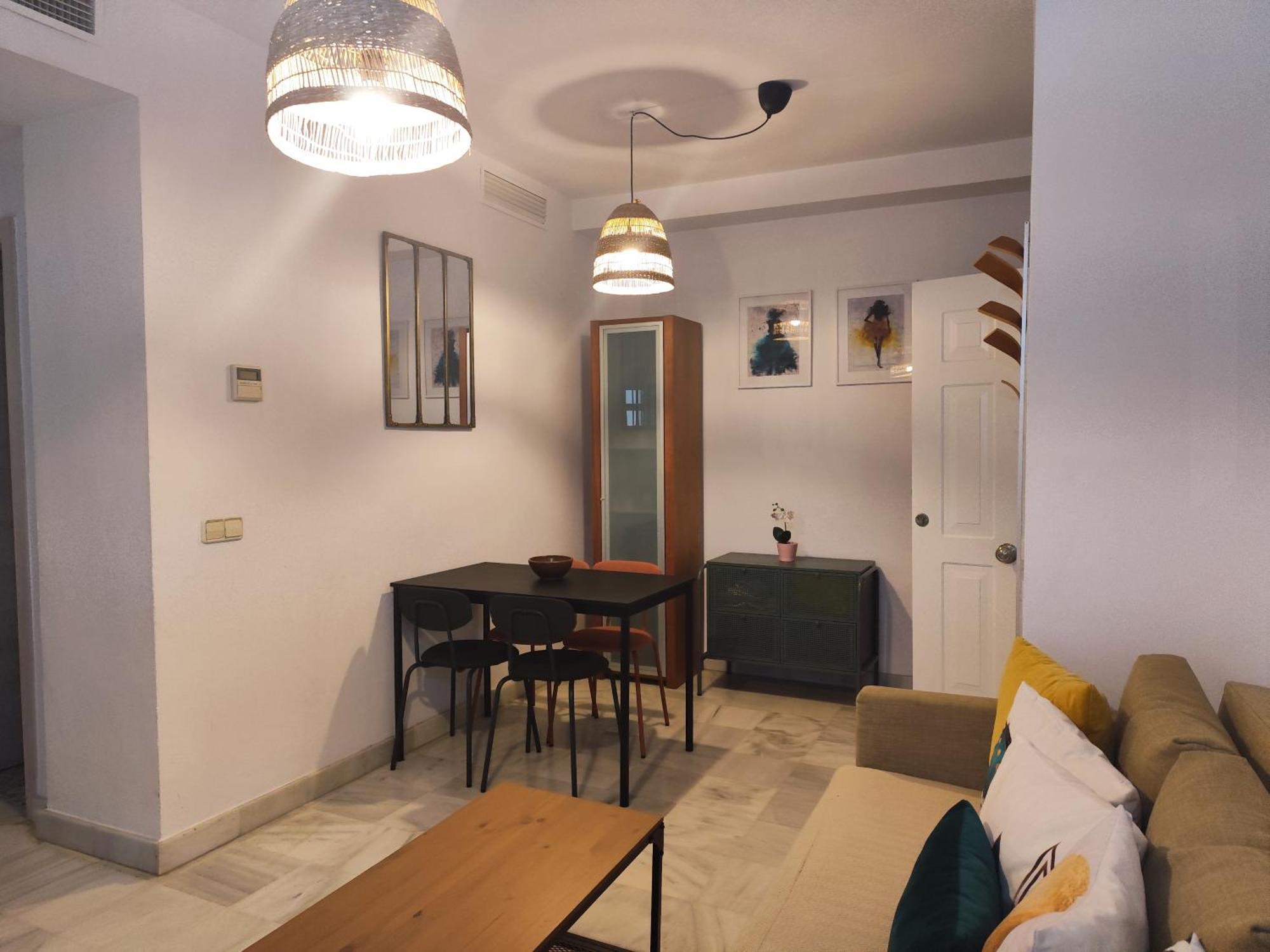 Apartamento San Luis. Plaza De Parking Gratis!!! Sevilla Exteriör bild